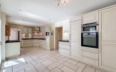 Villa 5.5 Zimmer - image - 9