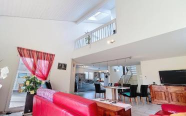 Villa 8 pièces - image - 1