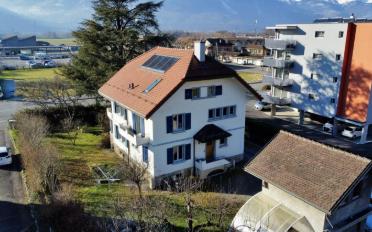 Immeuble mixte 7 pièces - image - 1