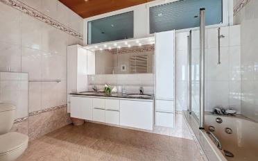 Villa 7.5 Zimmer - image - 9