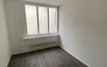 Apartment 4 rooms - image - 4