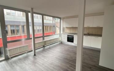 Apartment 4 rooms - image - 2