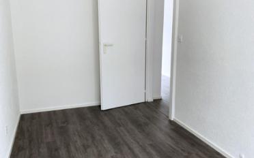 Apartment 4 rooms - image - 6