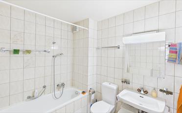 Apartment - image - 10