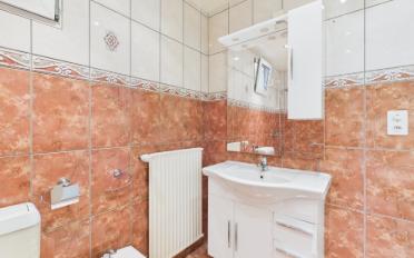 Apartment - image - 8