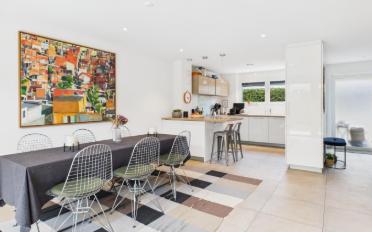 Bifamiliar house - image - 4