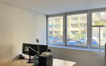 Bureau - image - 9