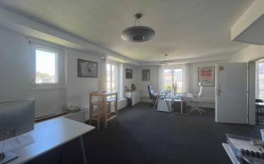 Bureau - image - 6