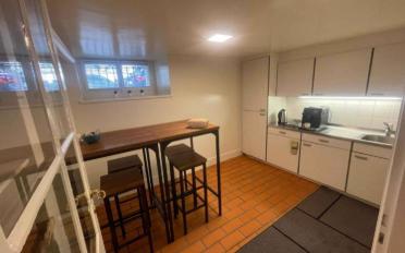 Office - image - 7
