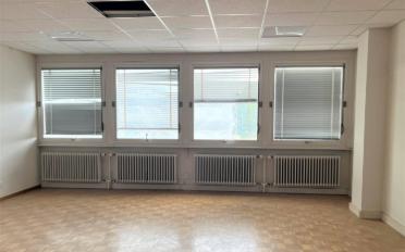 Office - image - 5