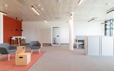 Office - image - 5