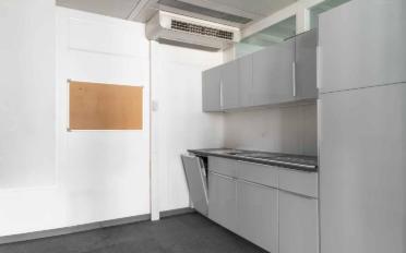 Office - image - 4
