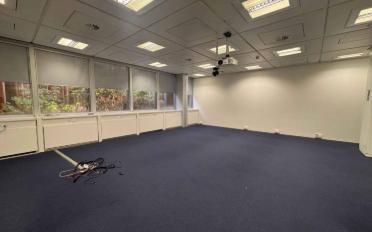 Office - image - 9