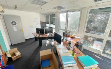Office 7.5 rooms - image - 4