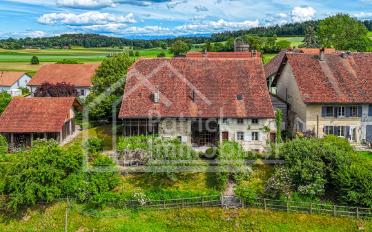 Ferme 5 pièces - image - 1