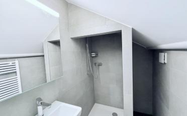 Apartment 4 rooms - image - 9