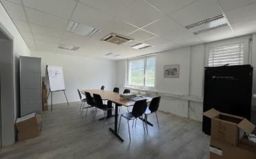 Office - image - 6