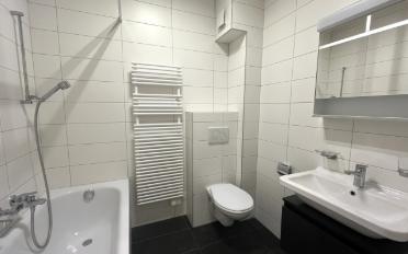 Apartment 4 rooms - image - 7