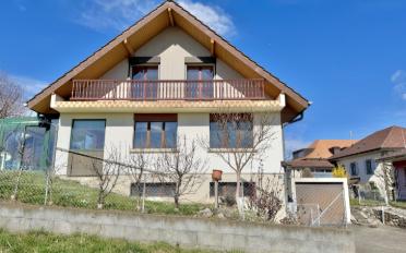 Single house 6 rooms - image - 2