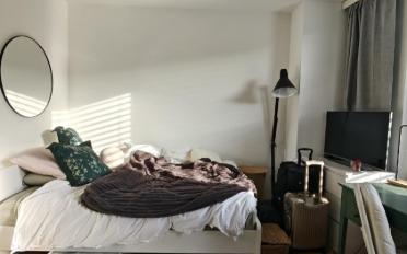 Studio 1 room - image - 2