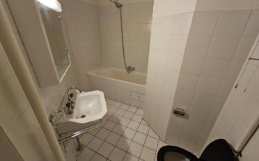 Apartment 4 rooms - image - 3