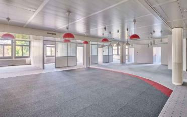 Commercial - image - 9