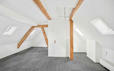 Office - image - 6