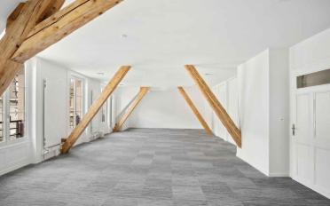 Office - image - 5