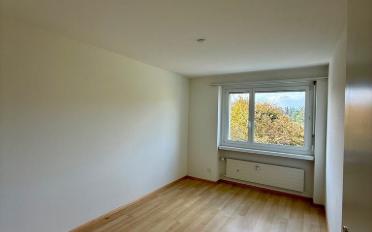 Apartment 4 rooms - image - 7