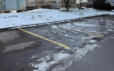 offener Parkplatz - image - 2