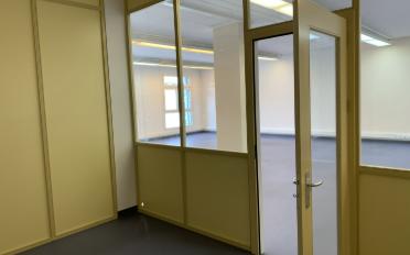 Bureau - image - 8