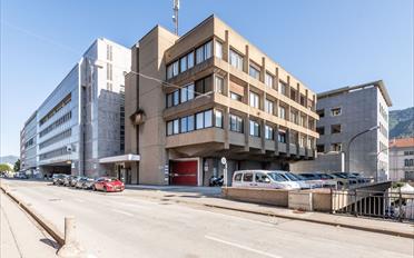 Bureau - image - 2