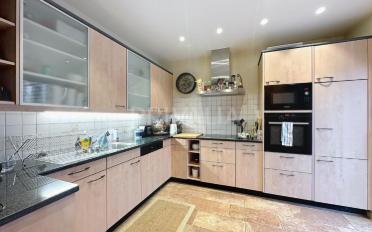 Einfamilienhaus 7.5 Zimmer - image - 4