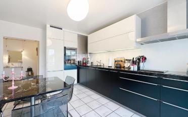 Apartment 9 rooms - image - 4