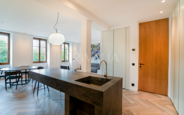 Furnished flat 4 rooms - image - 3