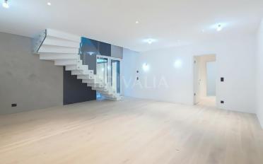 Row house 7 rooms - image - 10