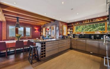 Chalet 9 Zimmer - image - 3