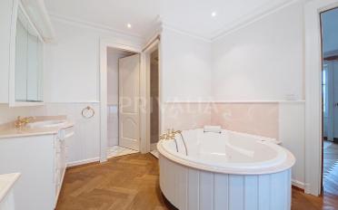 Single house 11 rooms - image - 8