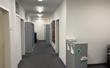 Office - image - 7