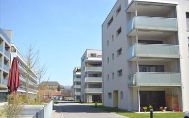 Place à motos couverte - image - 1