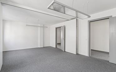 Office - image - 6