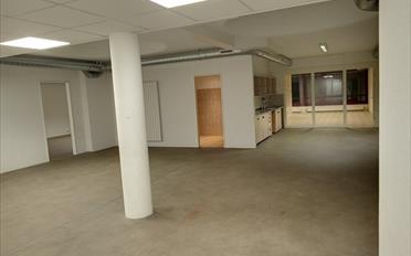 Office - image - 6