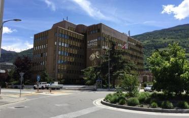 Bureau - image - 1