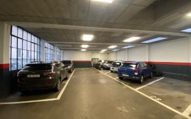 offener Parkplatz - image - 3