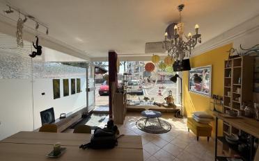 Office - image - 5