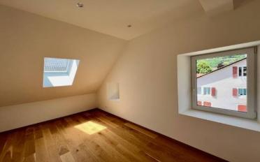 Attique 2.5 pièces - image - 5