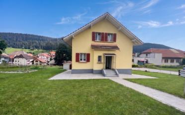 Einfamilienhaus 5.5 Zimmer - image - 1