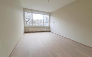 Apartment 4 rooms - image - 5