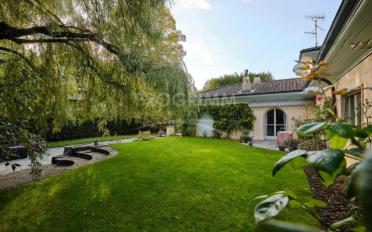 Maison 9 pièces - image - 1
