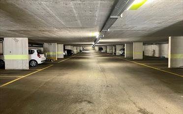 Moto Hallenplatz - image - 2